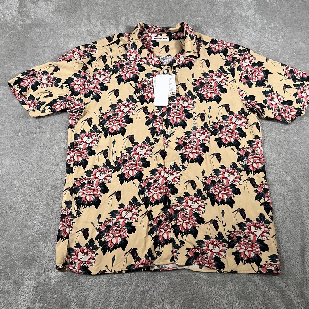 Uniqlo UT MFA Boston Shirt Mens XS Beige Floral Open Collar‎ Camp Rayon Hawaiian